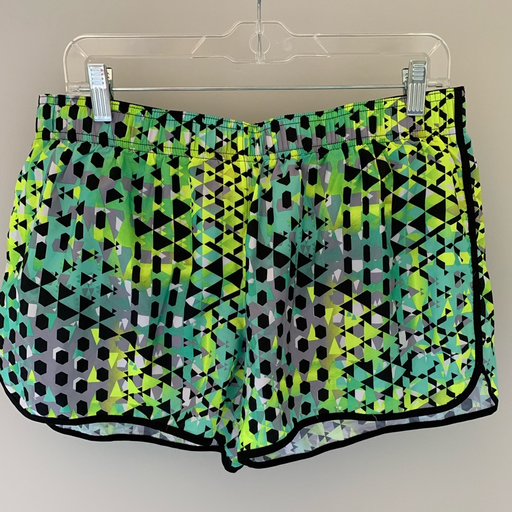 Victoria Secret Sport running shorts size L